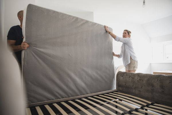 Bed Disposal in Lake Worth