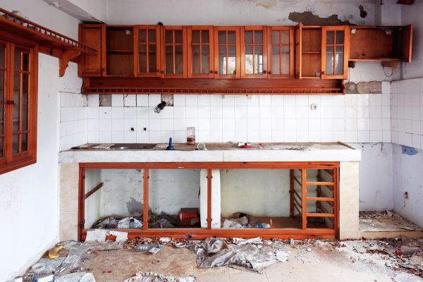 Cabinet Disposal in Lake Worth