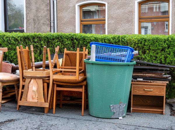 Chair Disposal Service in Lake Worth